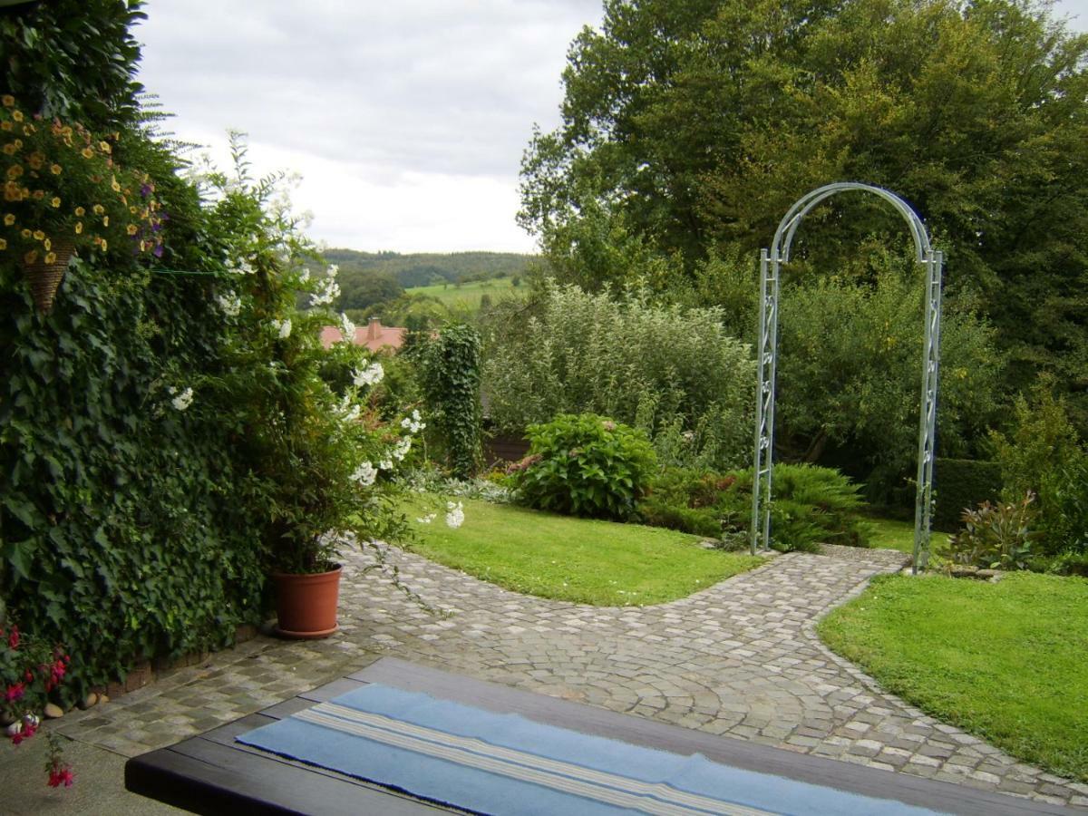 Ferienwohnung "Am Fuchsgraben" Tholey Екстер'єр фото