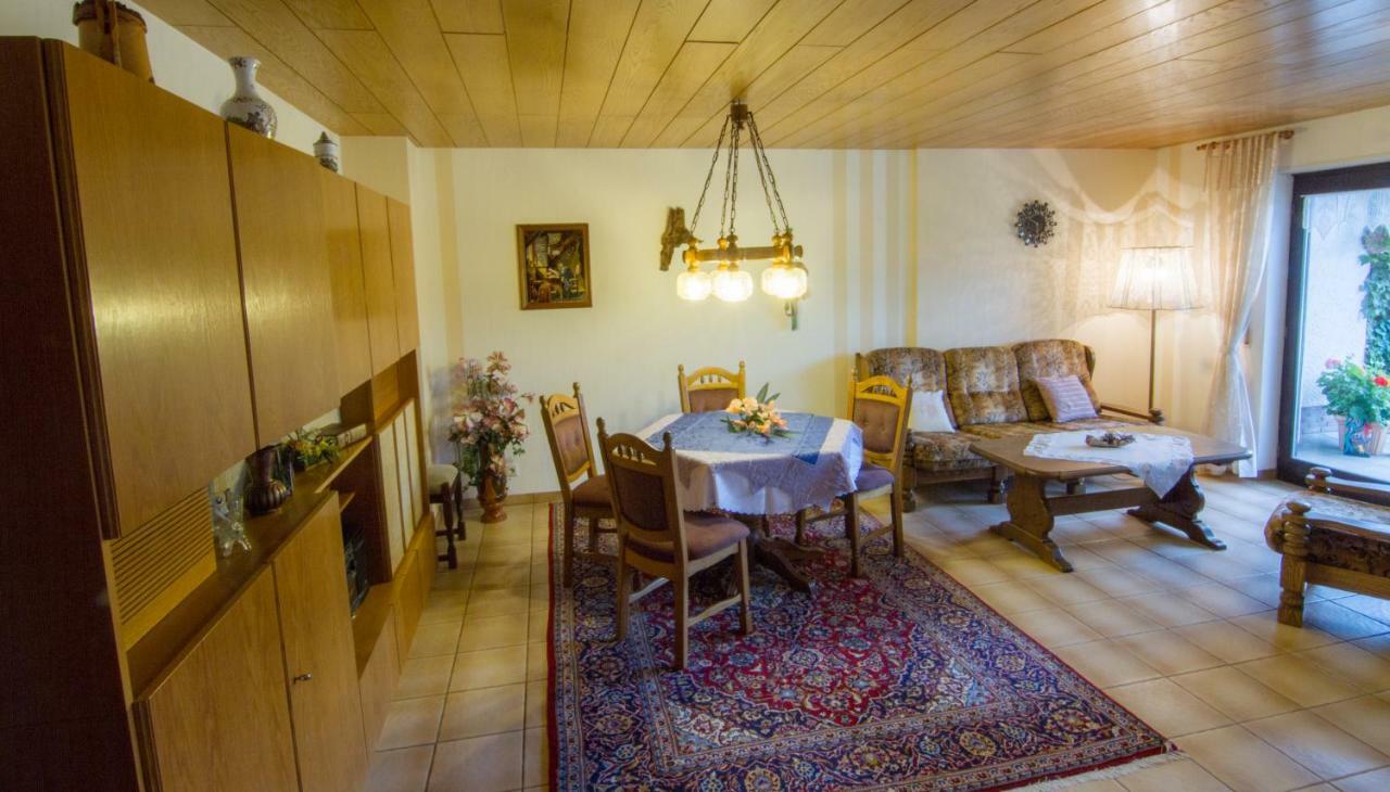 Ferienwohnung "Am Fuchsgraben" Tholey Екстер'єр фото