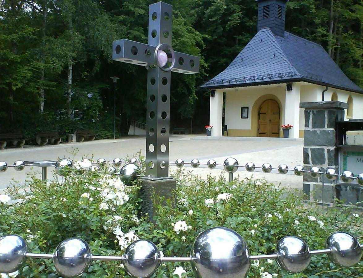 Ferienwohnung "Am Fuchsgraben" Tholey Екстер'єр фото