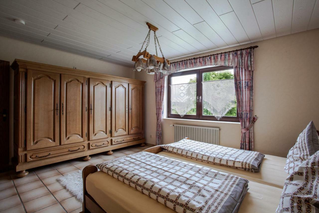 Ferienwohnung "Am Fuchsgraben" Tholey Екстер'єр фото
